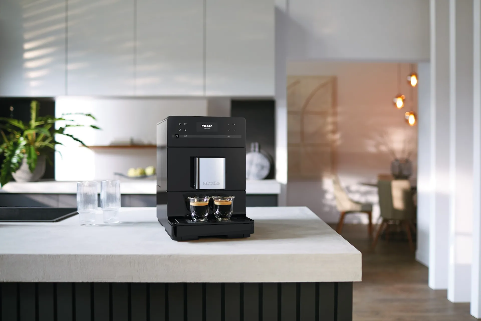 cm__silence_nero_ossidian_5.webp Miele Macchine Per Il Caffè | CM 5310 Silence Nero ossidiana