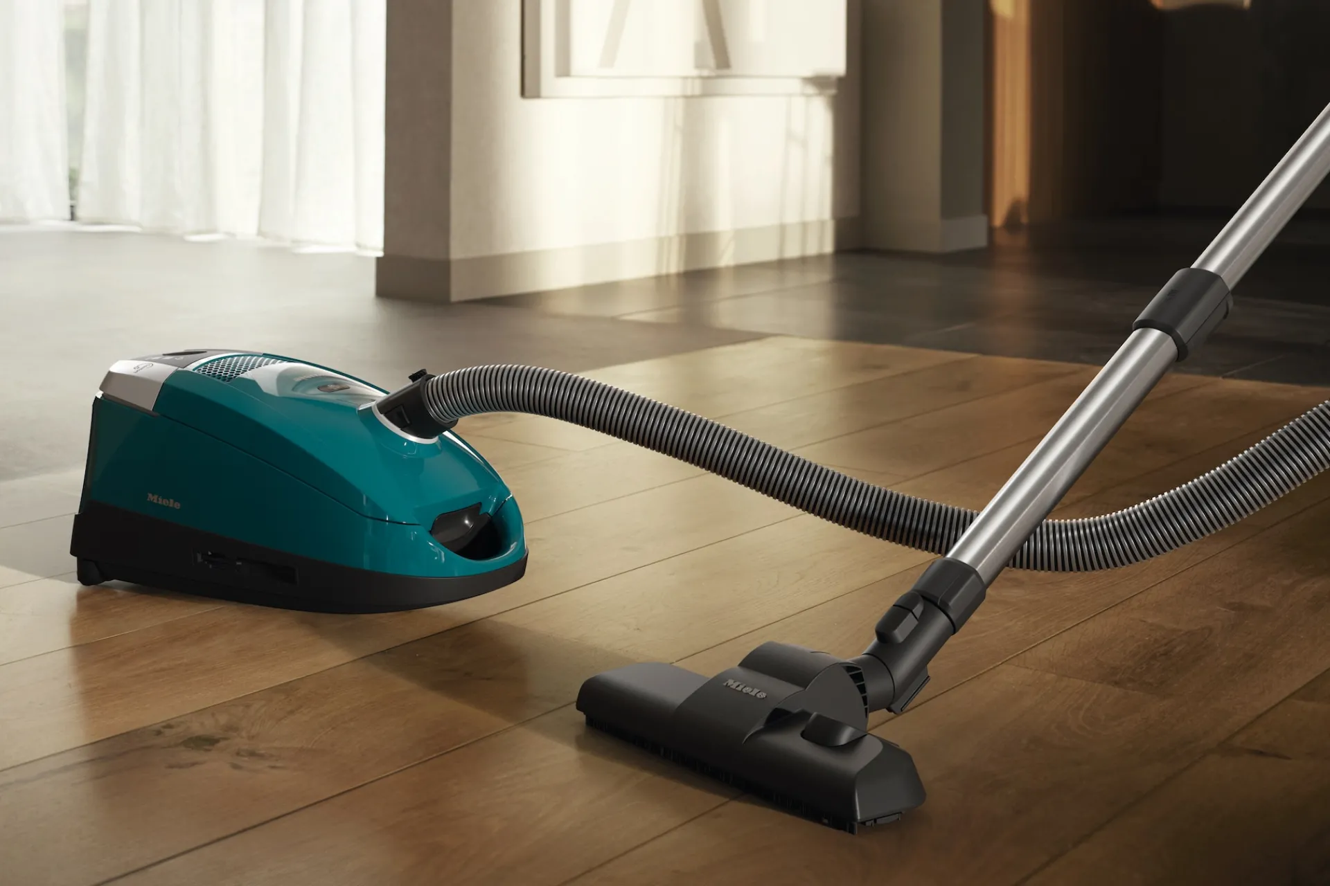compact_c_flex_verde_petr_4.webp Miele Aspirapolvere Con Sacco | Compact C2 Flex Verde petrolio