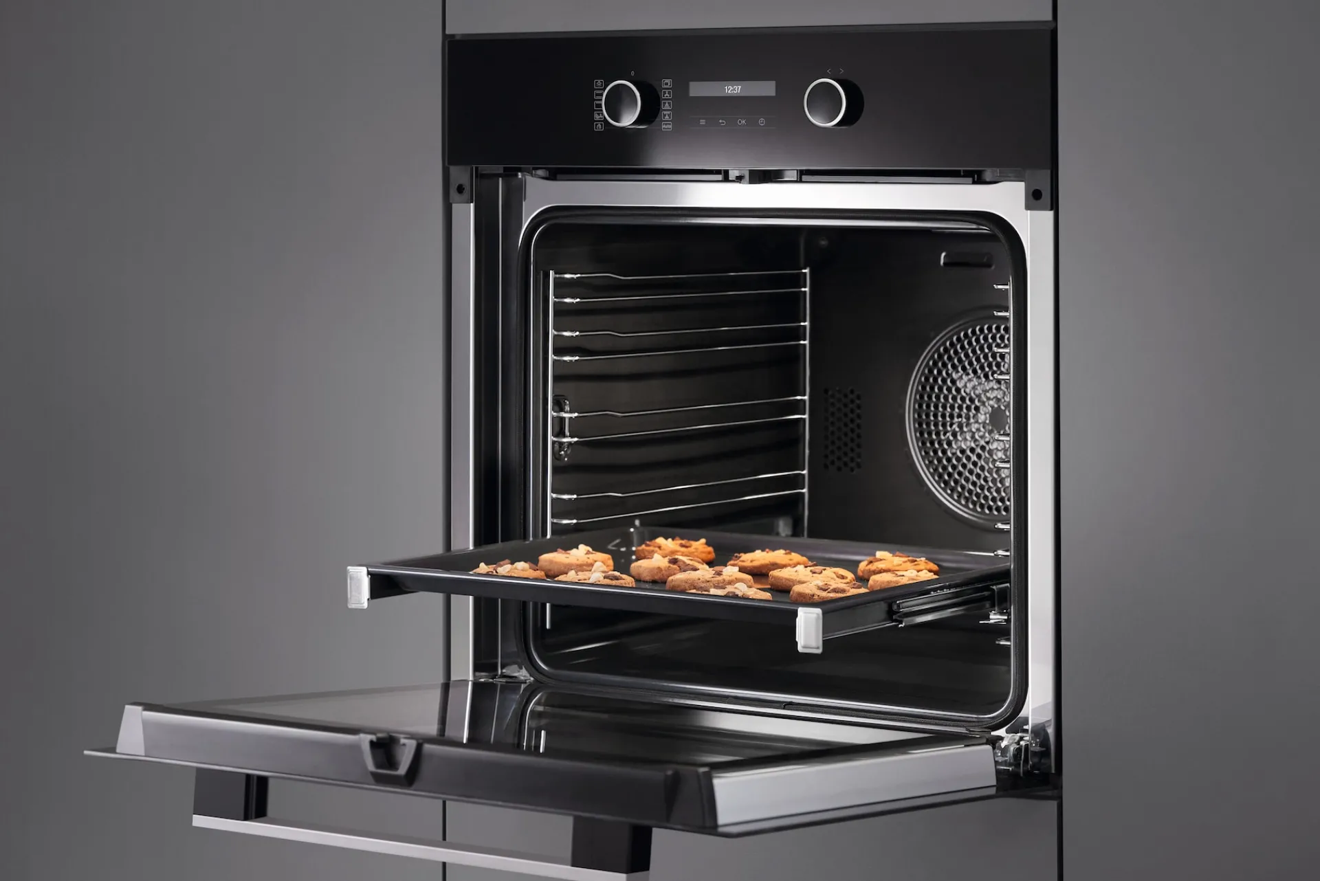 h__bp_active_nero_ossidia_2.webp Miele Forni Multifunzione | H 2467 BP ACTIVE Nero ossidiana tonalità acciaio inox