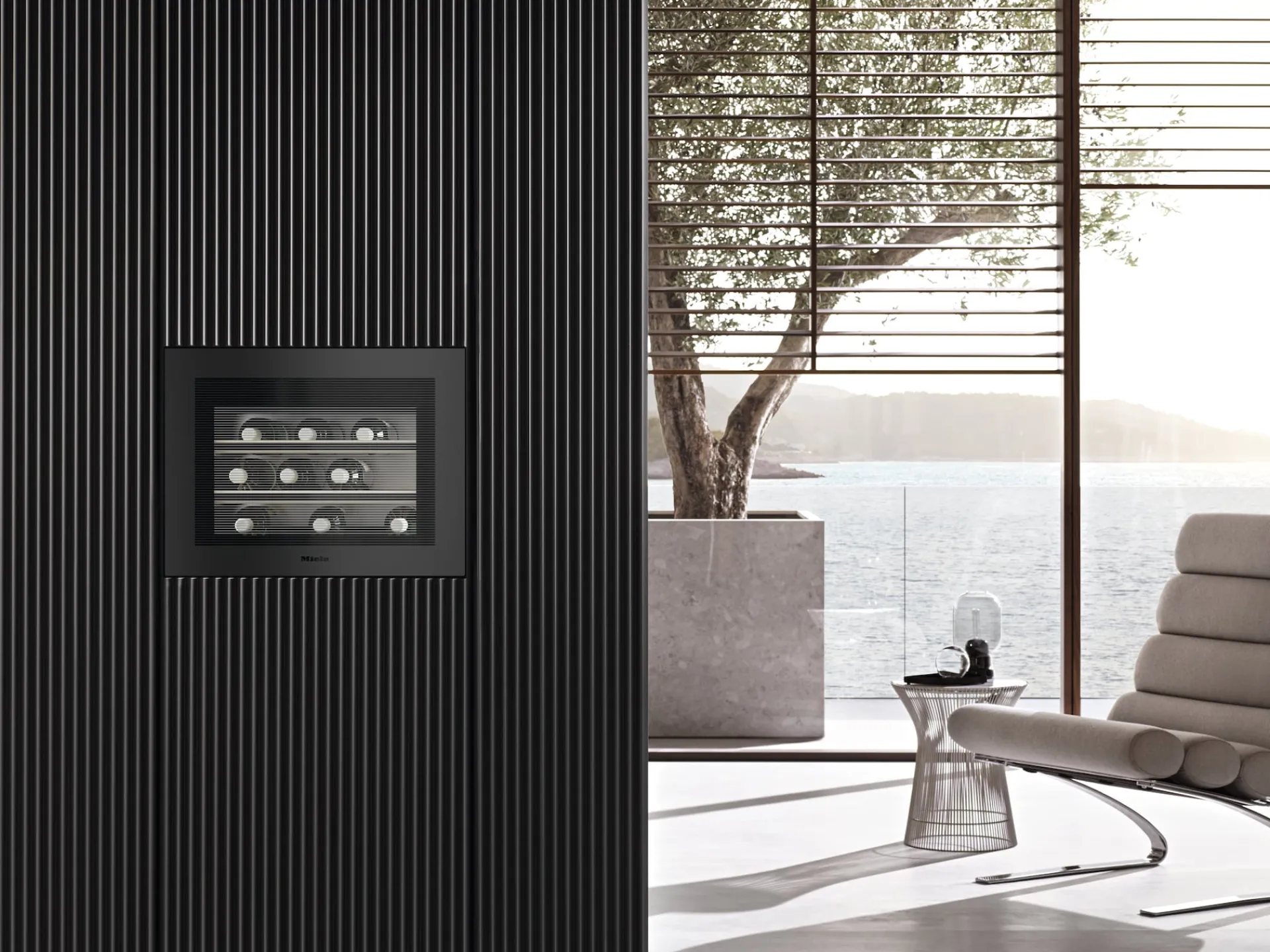 kwt__ig__gala_ed_nero_oss_5.webp Miele Enoteche | KWT 7112 iG 125 Gala Ed Nero ossidiana opaco