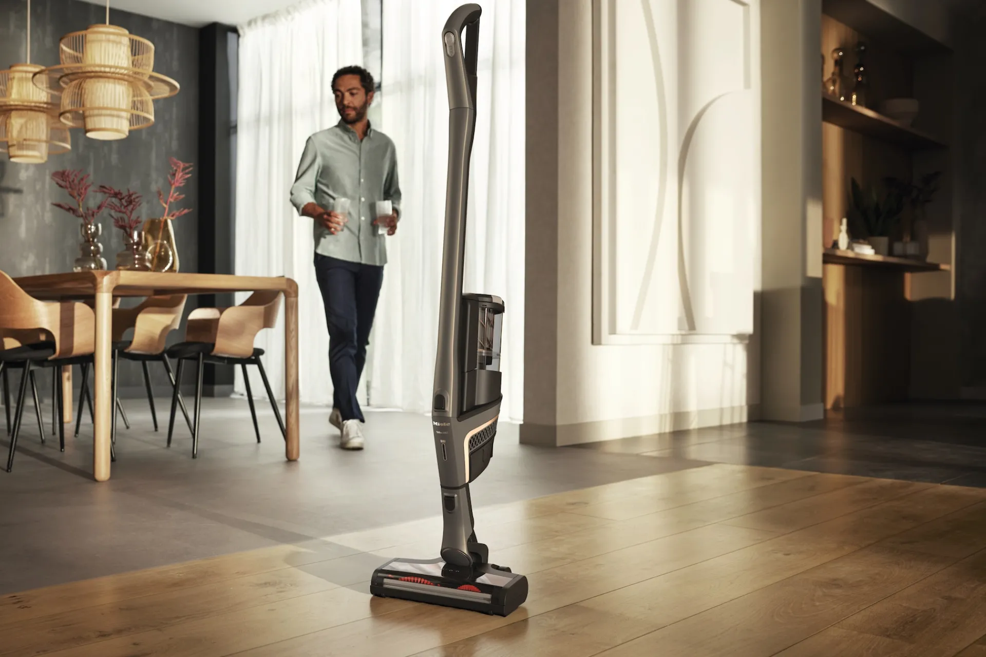 triflex_hx_pro_grigio_inf_7.webp Miele Aspirapolvere Senza Filo | Triflex HX2 Pro Grigio infinito perlato